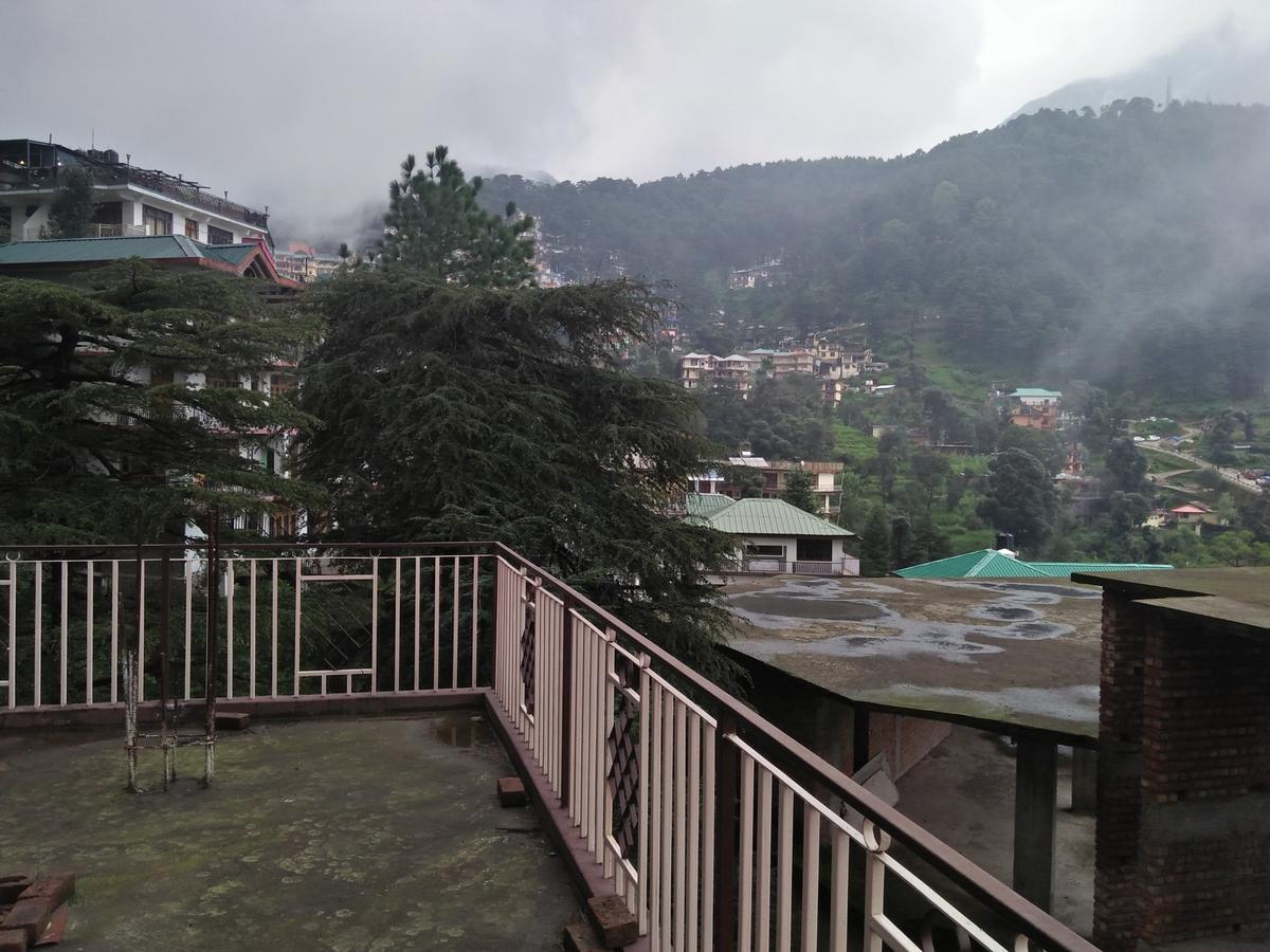 Hotel Hillora Mcleodganj Мак-Леод-Гейндж Экстерьер фото