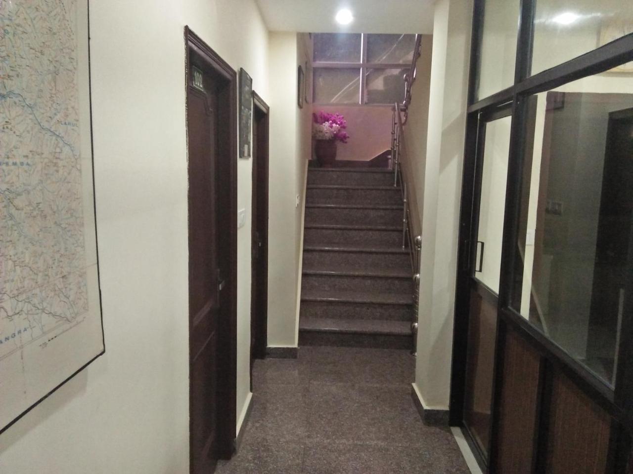 Hotel Hillora Mcleodganj Мак-Леод-Гейндж Экстерьер фото