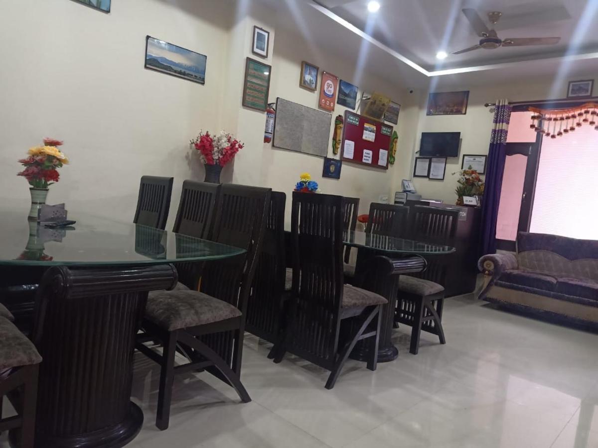 Hotel Hillora Mcleodganj Мак-Леод-Гейндж Экстерьер фото